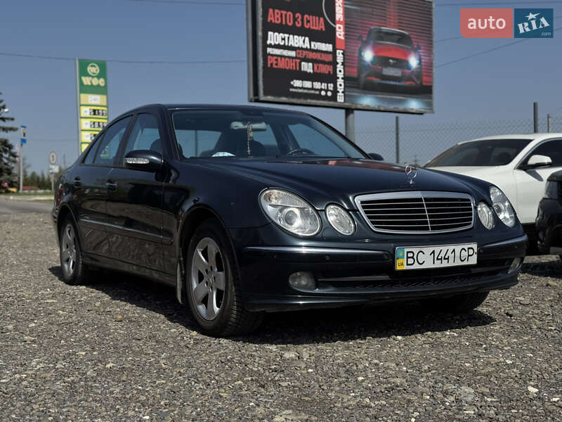 Седан Mercedes-Benz E-Class 2005 в Львові