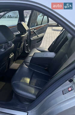 Седан Mercedes-Benz E-Class 2001 в 