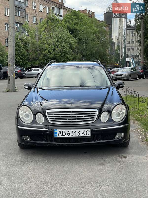 Mercedes-Benz E-Class 2003