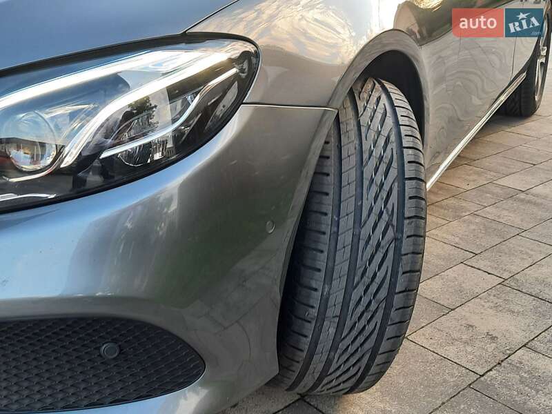Седан Mercedes-Benz E-Class 2017 в Тячеві