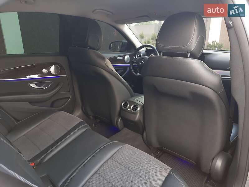 Седан Mercedes-Benz E-Class 2017 в Тячеві