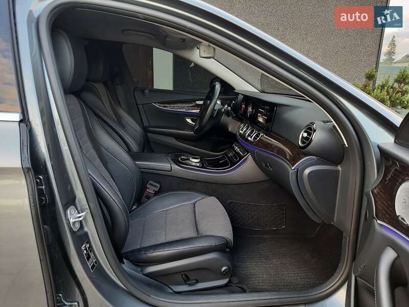 Седан Mercedes-Benz E-Class 2017 в Тячеві