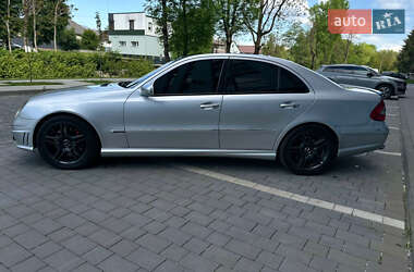 Седан Mercedes-Benz E-Class 2008 в 