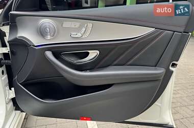 Седан Mercedes-Benz E-Class 2018 в 