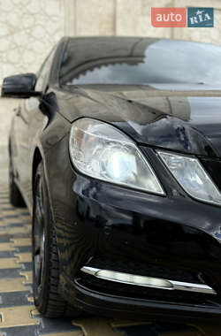 Седан Mercedes-Benz E-Class 2009 в 