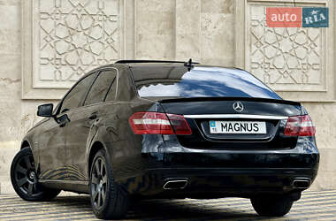 Седан Mercedes-Benz E-Class 2009 в 