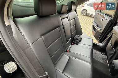 Седан Mercedes-Benz E-Class 2009 в 