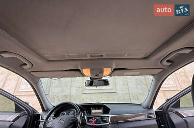 Седан Mercedes-Benz E-Class 2009 в 