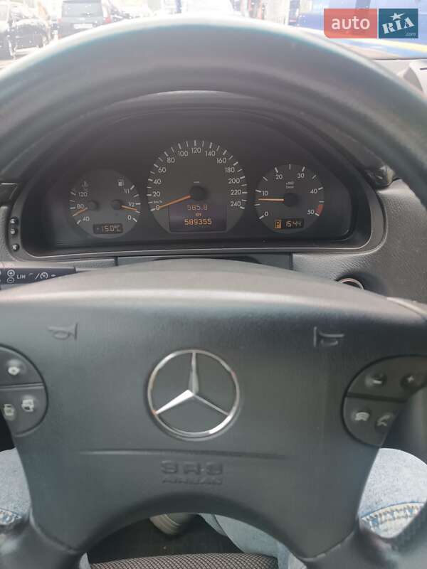 Седан Mercedes-Benz E-Class 1999 в Запоріжжі
