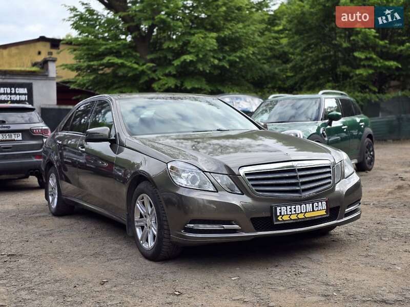 Mercedes-Benz E-Class 2012