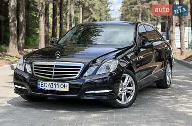 Седан Mercedes-Benz E-Class 2012 в Львові