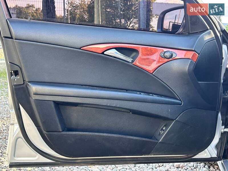 Седан Mercedes-Benz E-Class 2006 в Одесі
