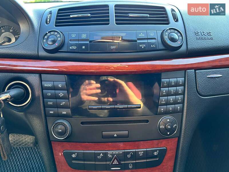 Седан Mercedes-Benz E-Class 2006 в Одесі