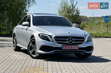 Седан Mercedes-Benz E-Class 2019 в 
