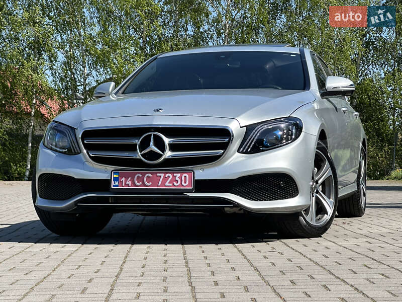 Седан Mercedes-Benz E-Class 2019 в Дрогобичі
