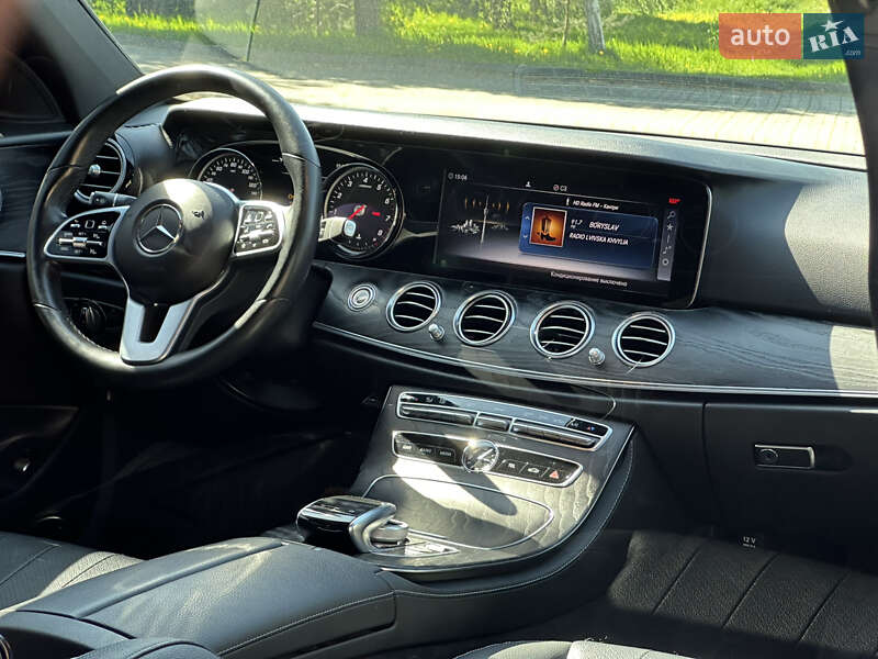 Седан Mercedes-Benz E-Class 2019 в Дрогобичі