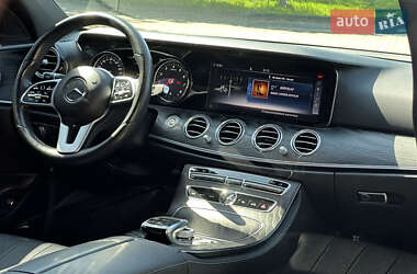 Седан Mercedes-Benz E-Class 2019 в 