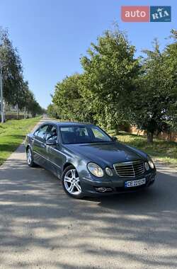 Седан Mercedes-Benz E-Class 2006 в 