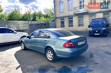 Седан Mercedes-Benz E-Class 2003 в 