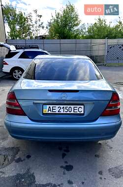 Седан Mercedes-Benz E-Class 2003 в 