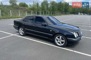 Седан Mercedes-Benz E-Class 1998 в Виннице