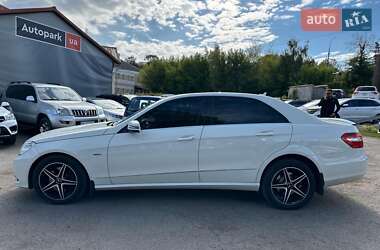 Седан Mercedes-Benz E-Class 2011 в 