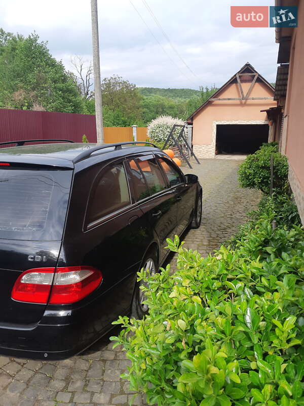 Універсал Mercedes-Benz E-Class 2004 в Мукачевому