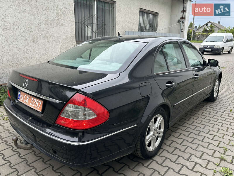 Седан Mercedes-Benz E-Class 2007 в Луцке