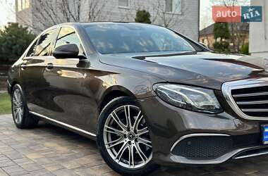 Седан Mercedes-Benz E-Class 2016 в 