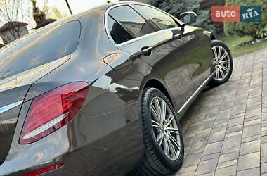 Седан Mercedes-Benz E-Class 2016 в 