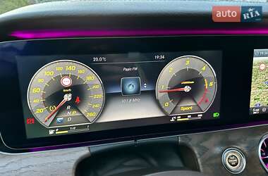 Седан Mercedes-Benz E-Class 2016 в 