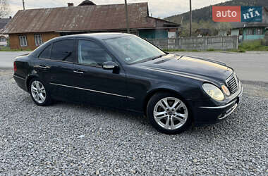 Седан Mercedes-Benz E-Class 2002 в 