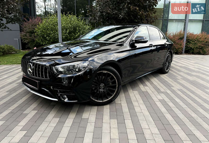 Mercedes-Benz E-Class 2017
