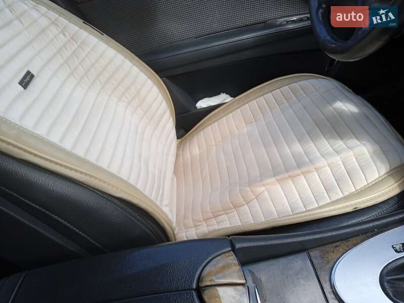 Седан Mercedes-Benz E-Class 2004 в Гайсину