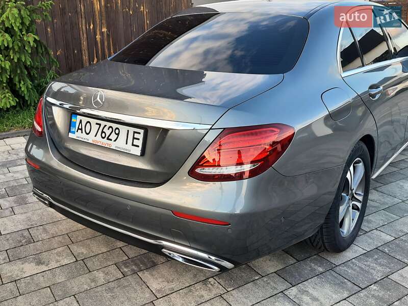 Седан Mercedes-Benz E-Class 2017 в Тячеві
