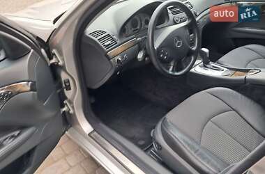 Седан Mercedes-Benz E-Class 2004 в 