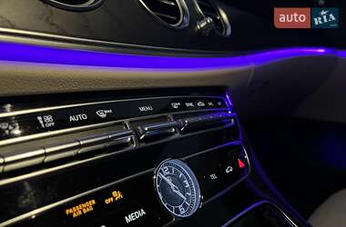 Седан Mercedes-Benz E-Class 2016 в 