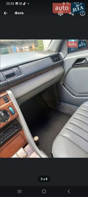 Универсал Mercedes-Benz E-Class 1989 в Ичне