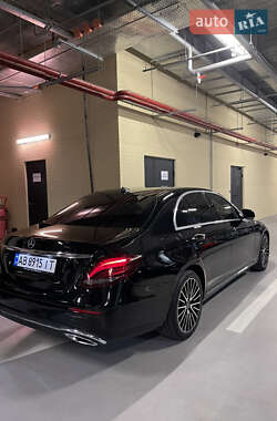 Седан Mercedes-Benz E-Class 2018 в 