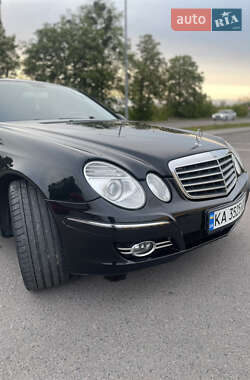 Седан Mercedes-Benz E-Class 2007 в 