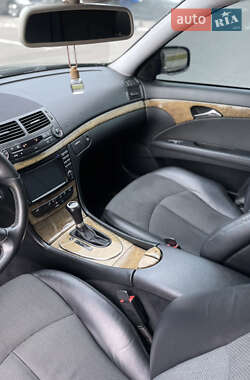 Седан Mercedes-Benz E-Class 2007 в 