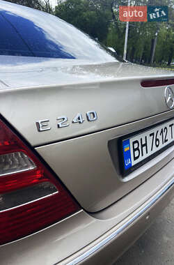 Седан Mercedes-Benz E-Class 2005 в 