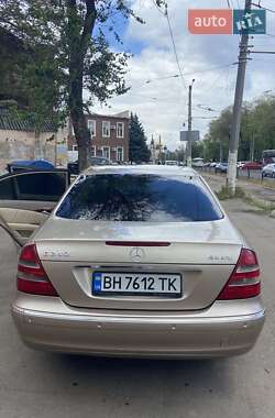 Седан Mercedes-Benz E-Class 2005 в 