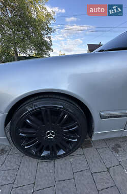 Седан Mercedes-Benz E-Class 2000 в 