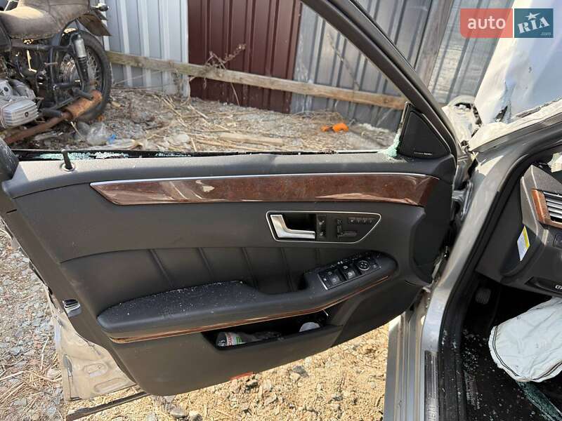 Седан Mercedes-Benz E-Class 2012 в Білій Церкві