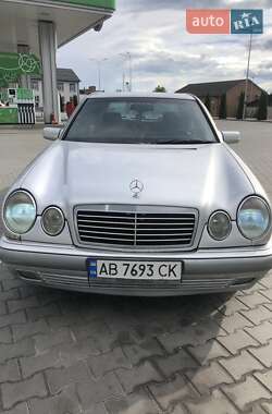 Седан Mercedes-Benz E-Class 1997 в Вінниці