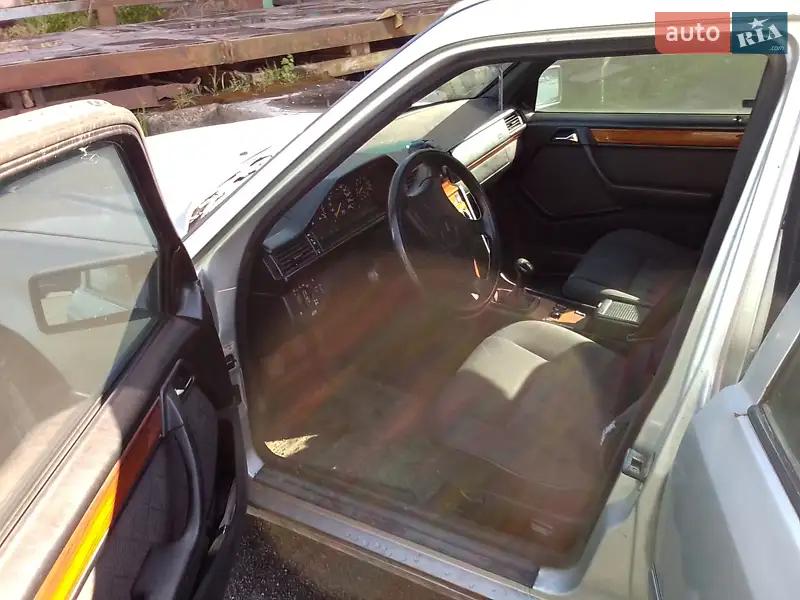 Mercedes-Benz E-Class 1996 VIN WDB2100551A071774 фото оголошення 17 з 46