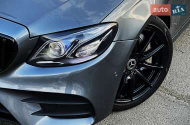 Седан Mercedes-Benz E-Class 2020 в 