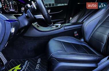 Седан Mercedes-Benz E-Class 2020 в 