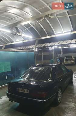 Седан Mercedes-Benz E-Class 1998 в 